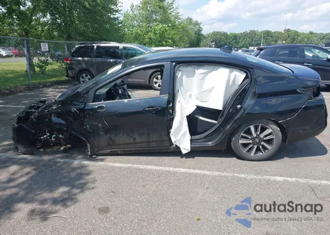 2021 Nissan Versa Sv Xtronic Cvt z USA, uszkodzony, nr VIN 3N1CN8EV2ML834848